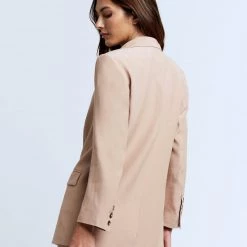 L'AGENCE Jayda Relaxed Double Breast Blazer