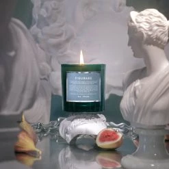 Boy Smells Figurare Candle