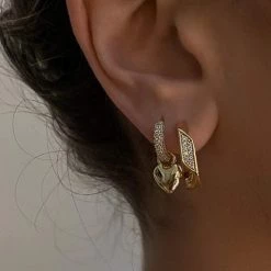 Luv Aj Puffy Heart Huggies