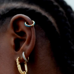 Maria Black ACCESSORIES Kate Ocean Glitter Huggie Gold