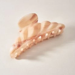 MLE Croissant Claw Clip In Crème Hair Accessories