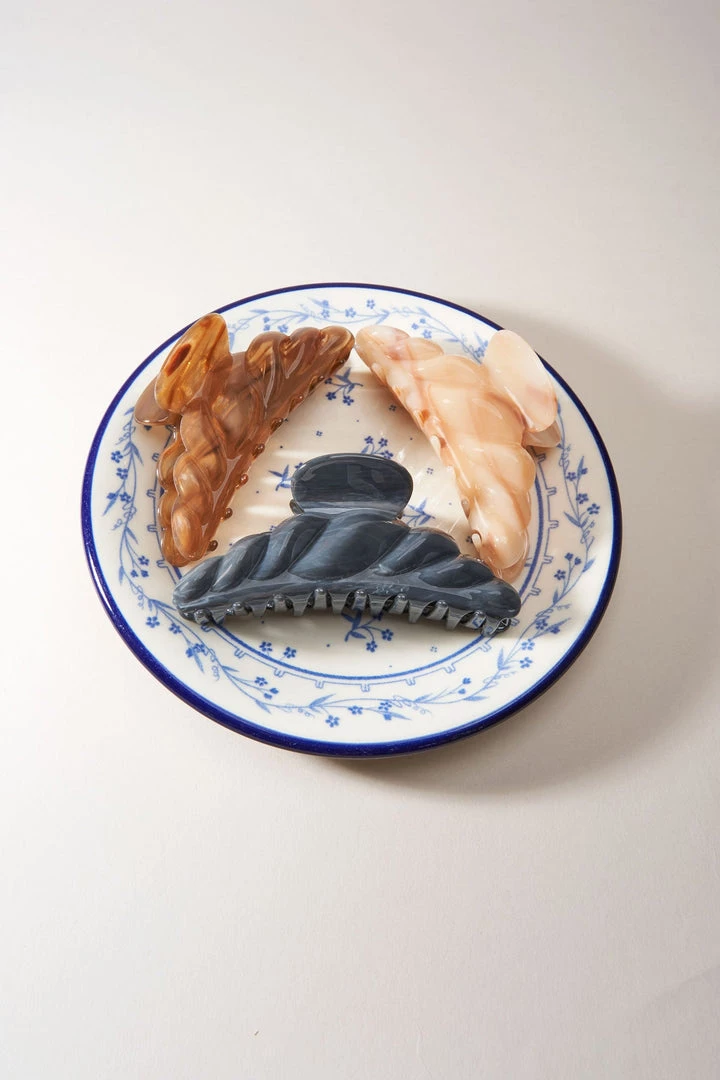 MLE Croissant Claw Clip In Crème Hair Accessories 5 MLE Croissant Claw Clip In Crème Hair Accessories