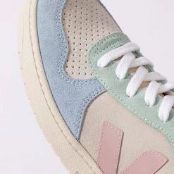 VEJA SHOES V-10 Sneaker 10 VEJA SHOES V-10 Sneaker