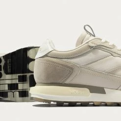 HOFF SHOES Great Plains Woman